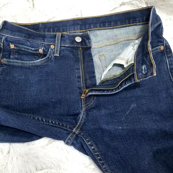 Levis jeans Mens 31×30 Blue 514 Straight Denim Relaxed Dark Wash - Picture 8 of 12